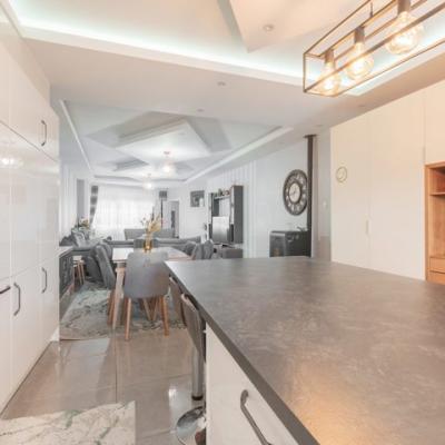 Huis te koop in Zele