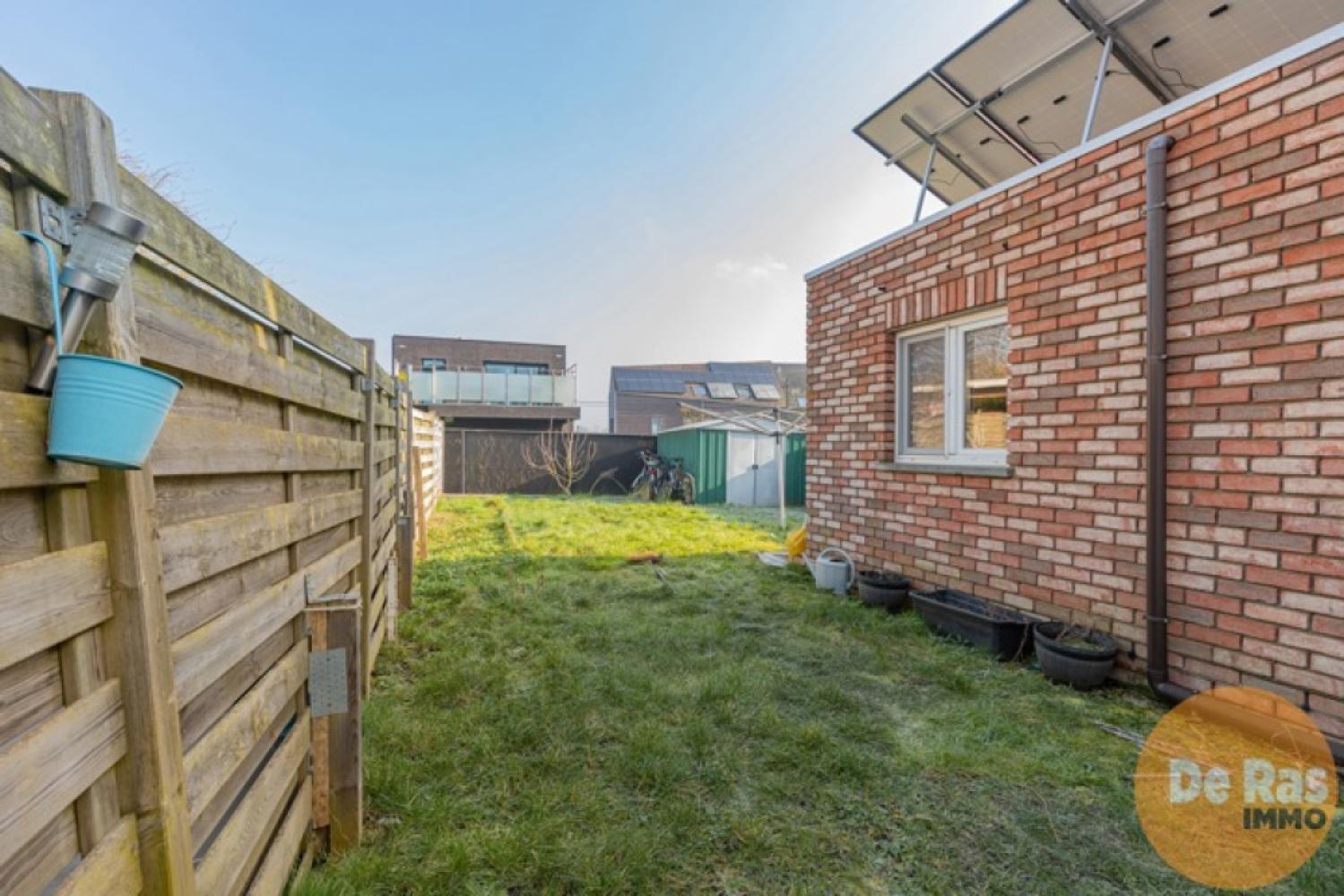 House for sale in Wichelen