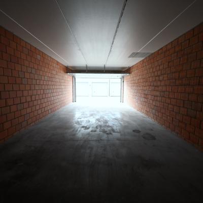 Garage / parking te koop in Izegem