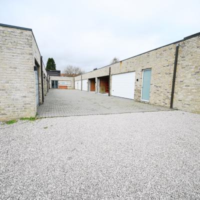 Garage / parking te koop in Izegem