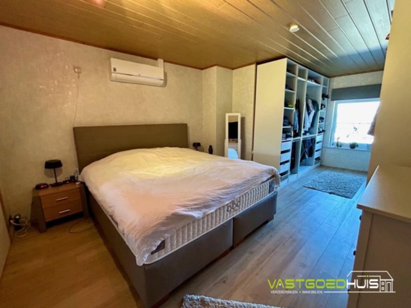 Bel etage for sale in Ninove